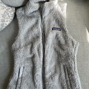 Patagonia Light Gray Fleece Jacket
